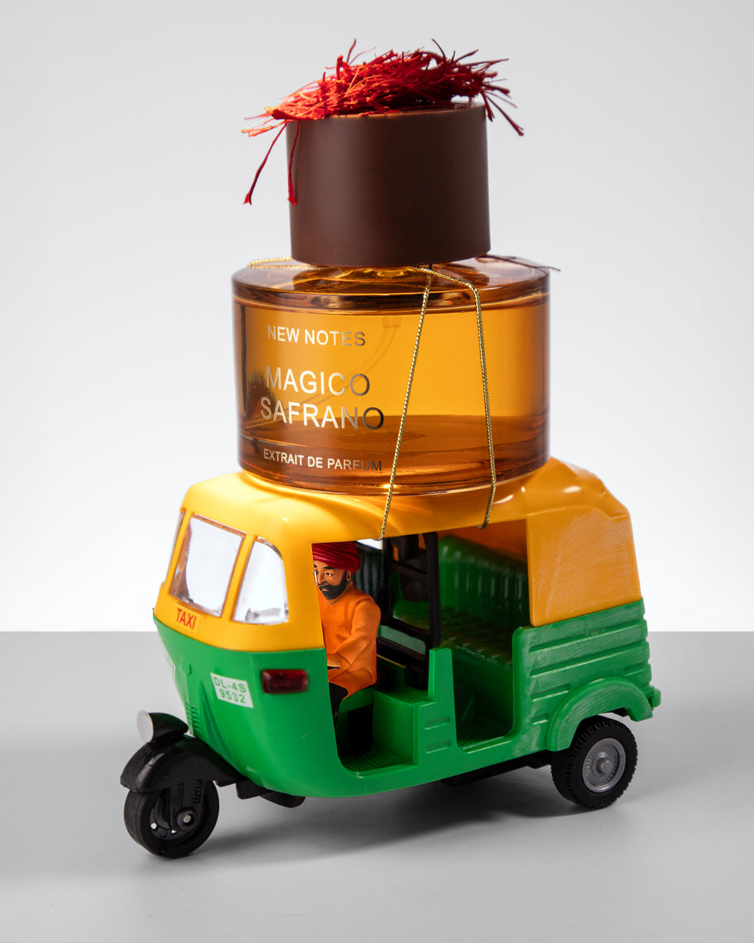 Magico Saffrano Extrait de Parfum